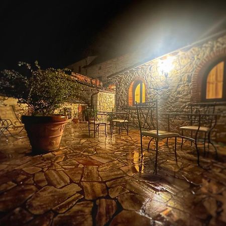 Agriturismo Malpensata ราดดา อิน เคียนติ ภายนอก รูปภาพ